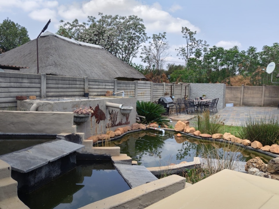 3 Bedroom Property for Sale in Olifantsnek North West